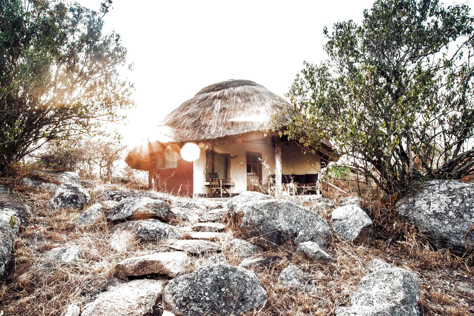 Rwakobo Rock Lodge chalet among the rocks