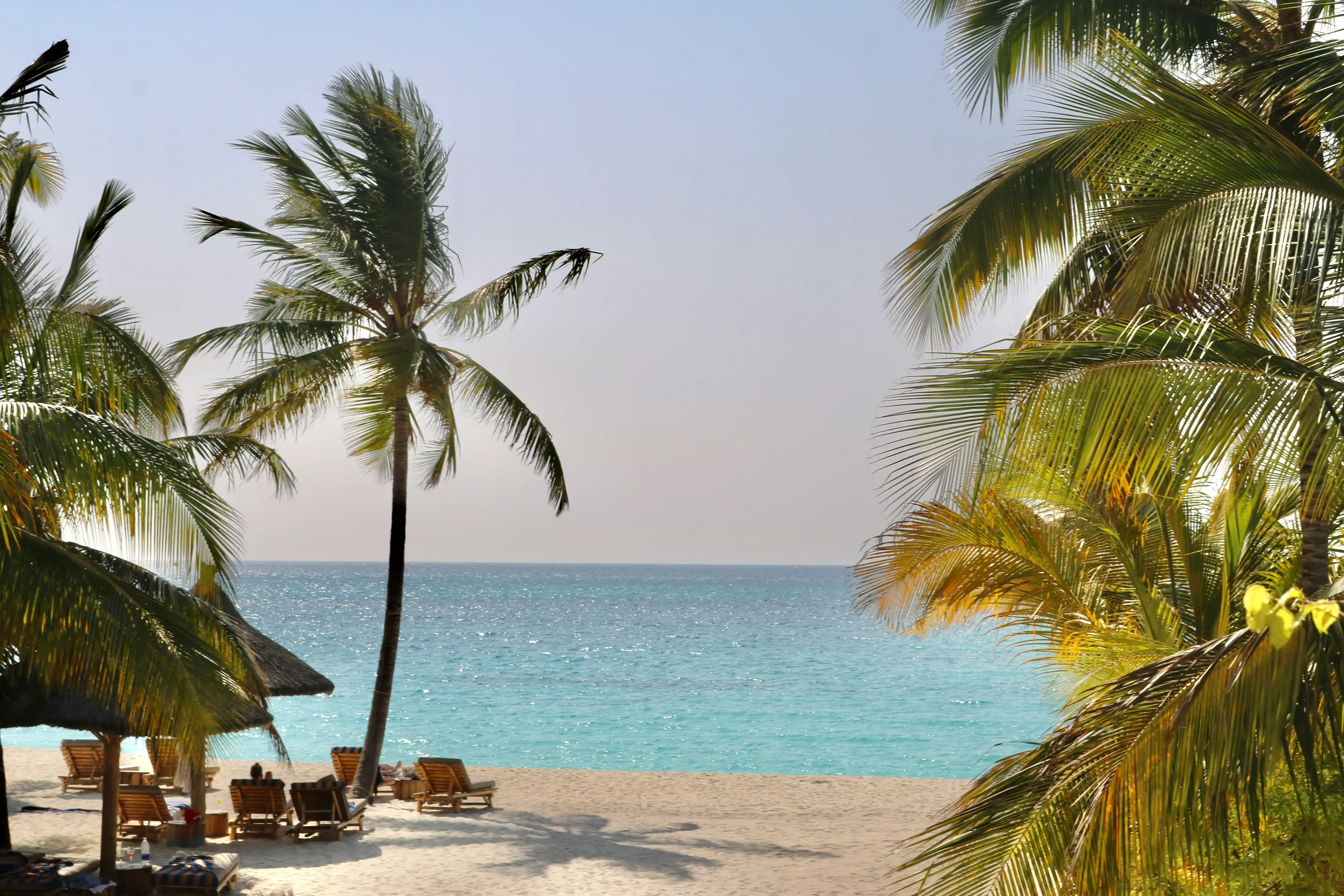 Crystal-clear waters of Mnemba Atoll, Zanzibar, Tanzania — Orika Africa Tours